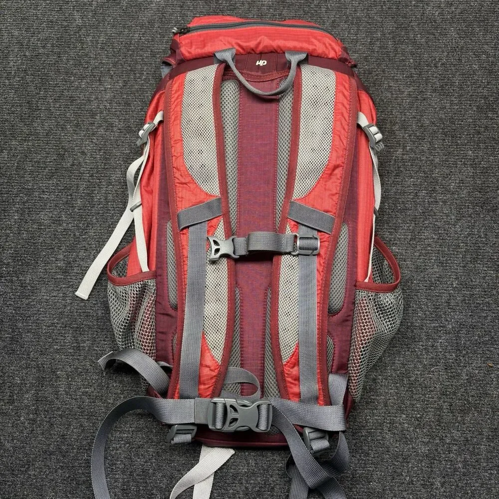 LL Bean Escape 20 Daypack Backpack Hiking Rucksack Red Maroon Outdoor Bag